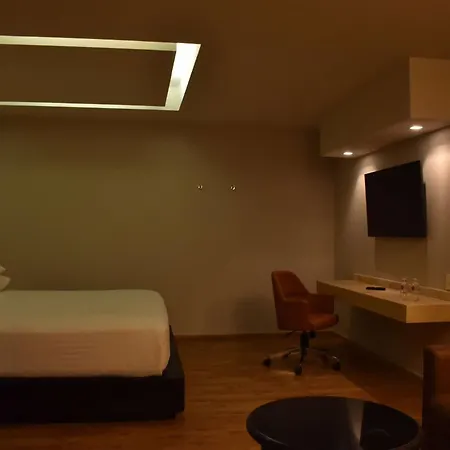 Ramada By Wyndham Mexico City Santa Fe-2