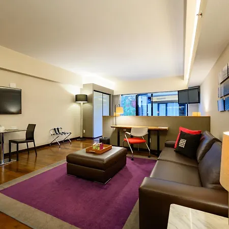 Las Suites Campos Eliseos-3